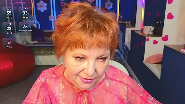 Kira Kenett online show from 12, 2, 2026