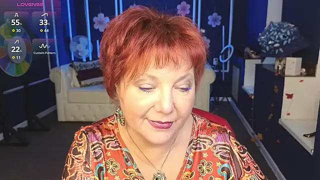 Kira Kenett online show from 16, 11, 2025