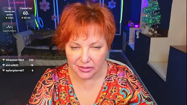 Kira Kenett online show from 15, 12, 2025