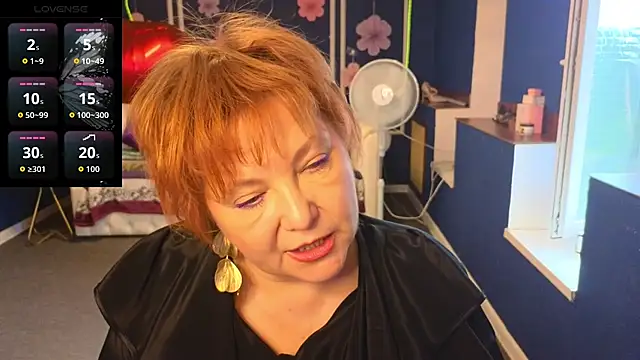 Kira Kenett online show from 26, 5, 2026