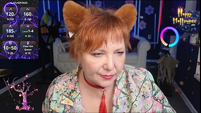 Kira Kenett online show from 30, 10, 2025