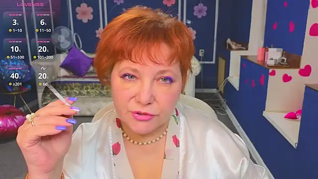 Kira Kenett online show from 7, 2, 2026