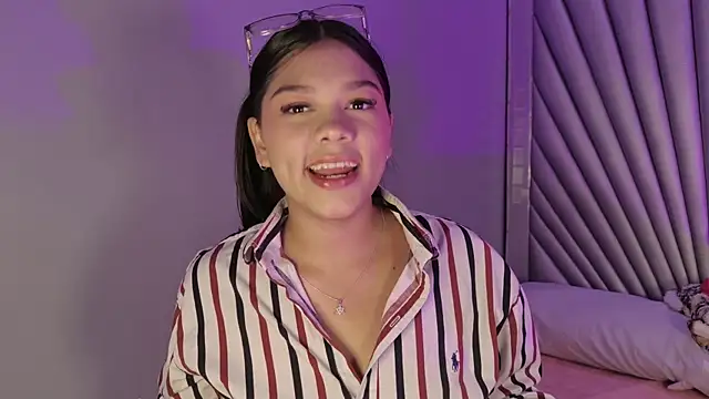 HatsaJones online show from 21, 4, 2026