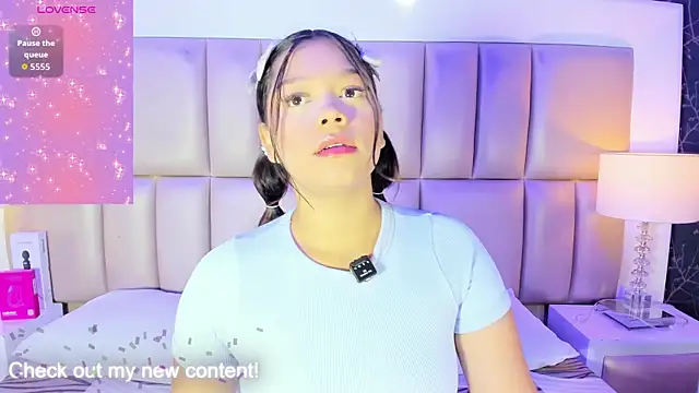 HatsaJones online show from 10, 2, 2026