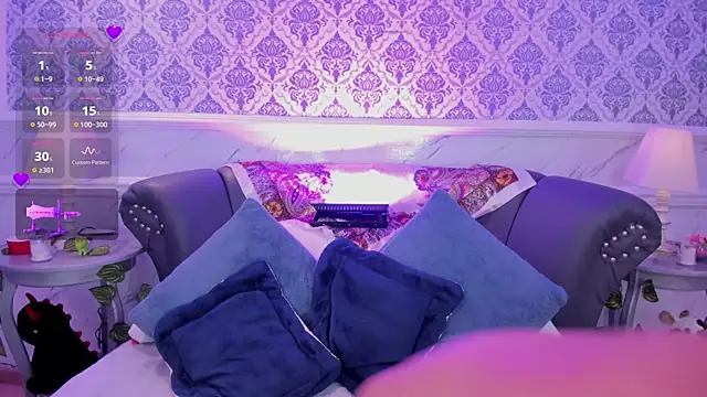 DaniCollinn  online show from 26, 3, 2026