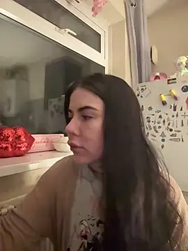 Snapshot of valentinalamont chatting on 9, 9, 2025 valentinalamont online show from 9, 9, 2025