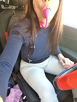 sexy7883 online show from 2, 4, 2026