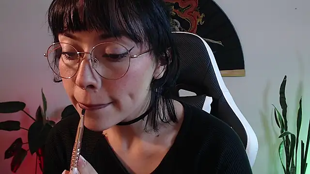 Ellyuwuw online show from 14, 1, 2026