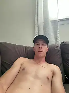 Snapshot of Badstepson33 chatting on 10, 6, 2026 Badstepson33 online show from 10, 6, 2026