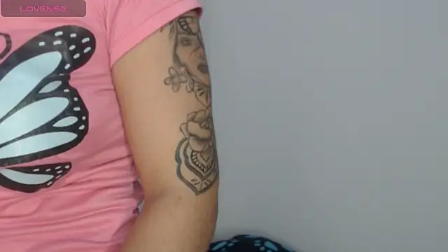 littleemma 77 online show from 19, 9, 2025