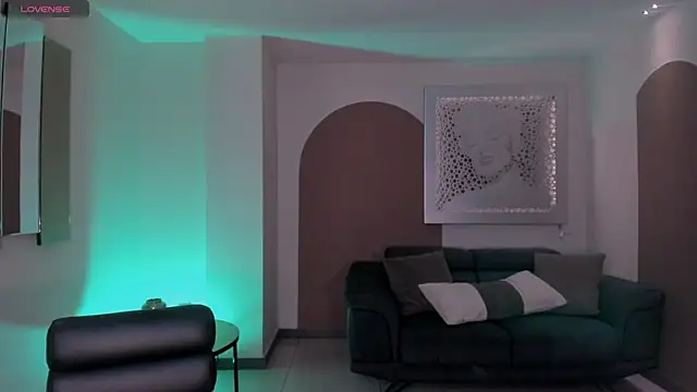 SussyBellX online show from 5, 11, 2025