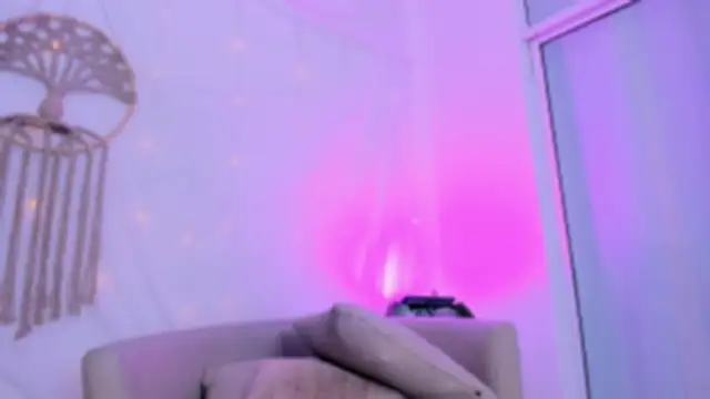 Ginni charlotte online show from 13, 7, 2026