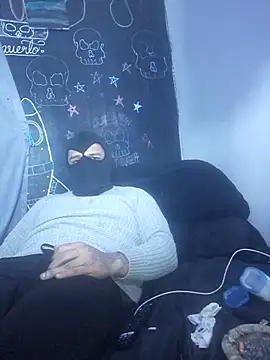 johnboones10 online show from 17, 12, 2025