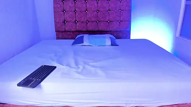 Ivy rae xxx online show from 18, 12, 2025