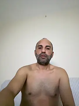 Aressi 01 online show from 19, 10, 2025