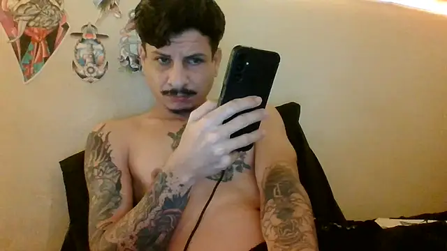 Skate012 online show from 12, 7, 2026