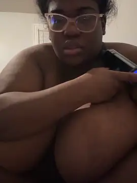 Snapshot of bunbun420247 chatting on 19, 12, 2025 bunbun420247 online show from 19, 12, 2025