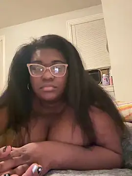 Snapshot of bunbun420247 chatting on 19, 12, 2025 bunbun420247 online show from 19, 12, 2025