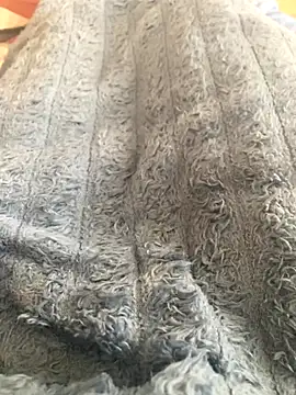 Snapshot of couplebest1 chatting on 5, 10, 2025 couplebest1 online show from 5, 10, 2025