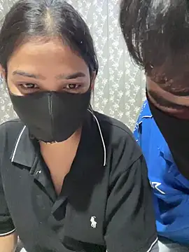 Sex Queen aaraya online show from 1, 5, 2026