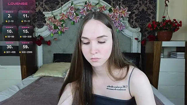 Angeel Kate online show from 4, 12, 2025