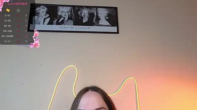 Angeel Kate online show from 14, 9, 2025