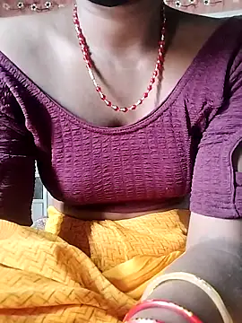 Snapshot of Beautiful-fun6 chatting on 29, 10, 2025 Beautiful-fun6 online show from 29, 10, 2025