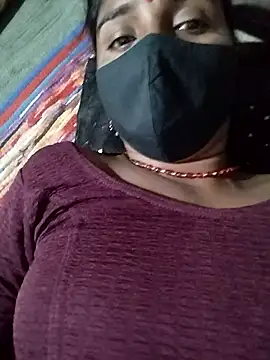 Snapshot of Beautiful-fun6 chatting on 27, 10, 2025 Beautiful-fun6 online show from 27, 10, 2025