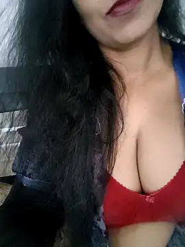 Deepa Sharma143 online show from 13, 4, 2026