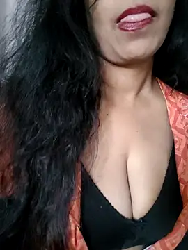 Deepa Sharma143 online show from 19, 12, 2025