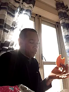 estrogeni online show from 20, 4, 2026