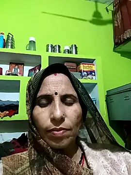 Snapshot of Hot_liya54 chatting on 8, 11, 2025 Hot liya54 online show from 8, 11, 2025