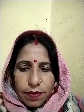 Snapshot of Hot_liya54 chatting on 17, 12, 2025 Hot liya54 online show from 17, 12, 2025