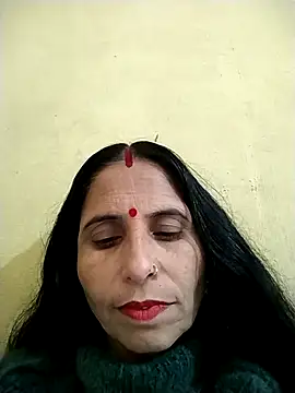 Snapshot of Hot_liya54 chatting on 21, 12, 2025 Hot liya54 online show from 21, 12, 2025