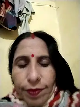 Snapshot of Hot_liya54 chatting on 17, 12, 2025 Hot liya54 online show from 17, 12, 2025