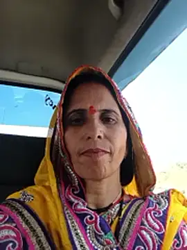 Snapshot of Hot_liya54 chatting on 29, 11, 2025 Hot liya54 online show from 29, 11, 2025