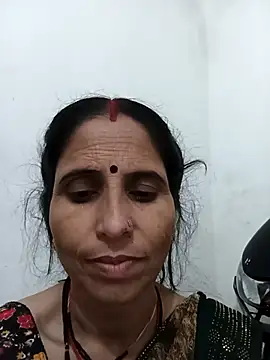 Snapshot of Hot_liya54 chatting on 6, 11, 2025 Hot liya54 online show from 6, 11, 2025