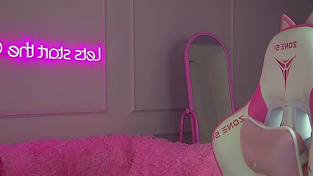 AgataFoxley online show from 24, 11, 2025