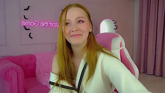 AgataFoxley online show from 20, 10, 2025