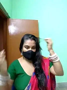 Snapshot of naughty_nataasa chatting on 15, 10, 2025 naughty nataasa online show from 15, 10, 2025