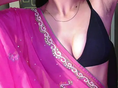 Snapshot of cute_seemu chatting on 29, 6, 2026 cute seemu online show from 29, 6, 2026