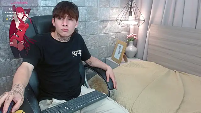 Iantwink18 online show from 14, 9, 2025