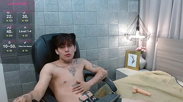 Iantwink18 online show from 20, 9, 2025