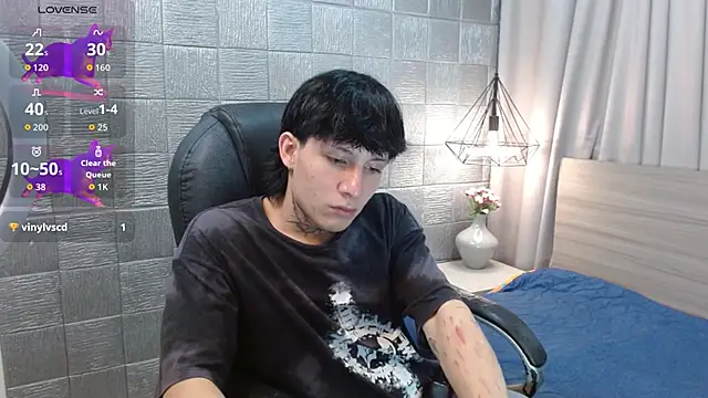 Iantwink18 online show from 16, 10, 2025