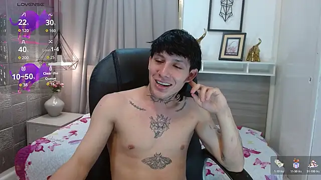 Iantwink18 online show from 20, 10, 2025