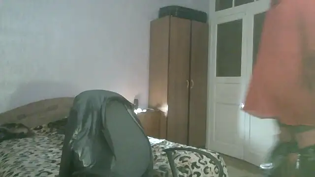 NiraFrost online show from 15, 2, 2026