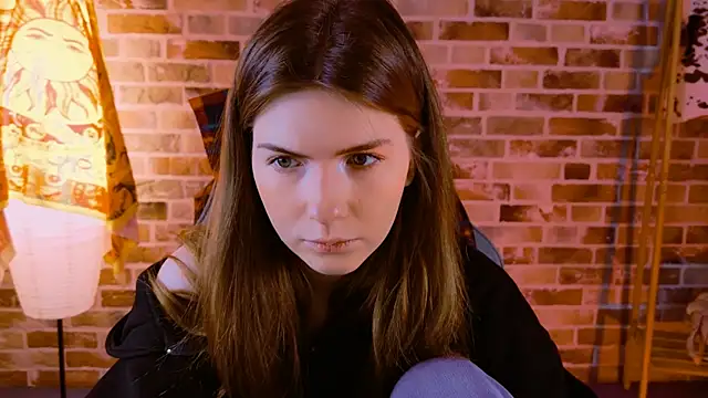 AliceCUNTach online show from 15, 10, 2025