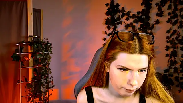 AliceCUNTach online show from 23, 7, 2026
