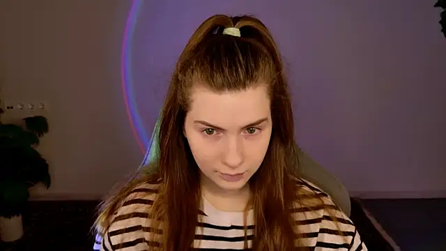 AliceCUNTach online show from 18, 12, 2025