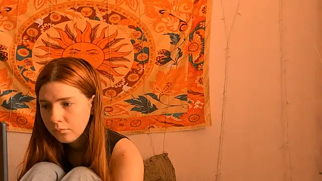 Snapshot of AliceCUNTach chatting on 5, 6, 2026 AliceCUNTach online show from 5, 6, 2026